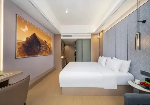 高级放映室【极光电视会员，畅享无限制观看 | 零压力床垫 | 窗外美景】